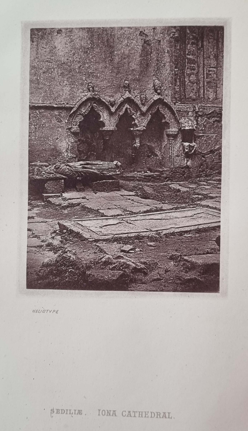 Sediliae, Iona Cathedral