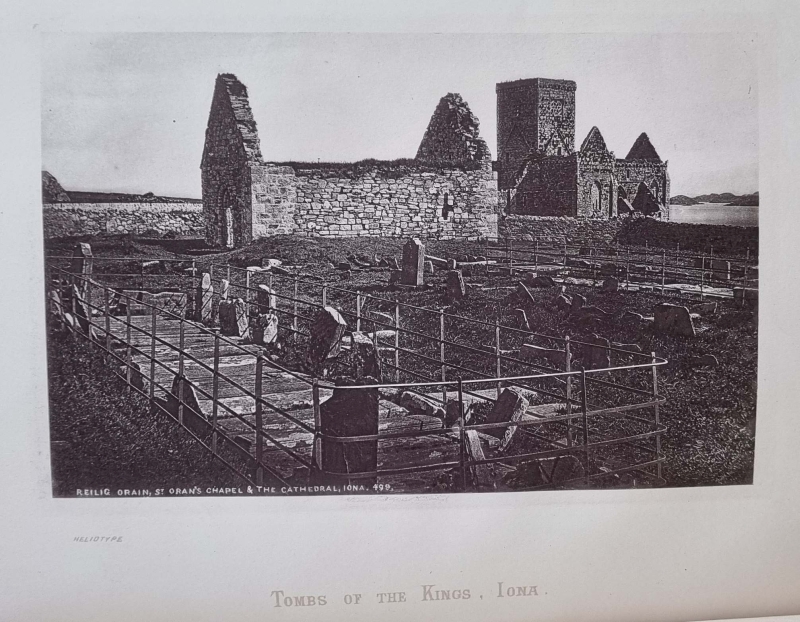 Tombs of the Kings, Iona